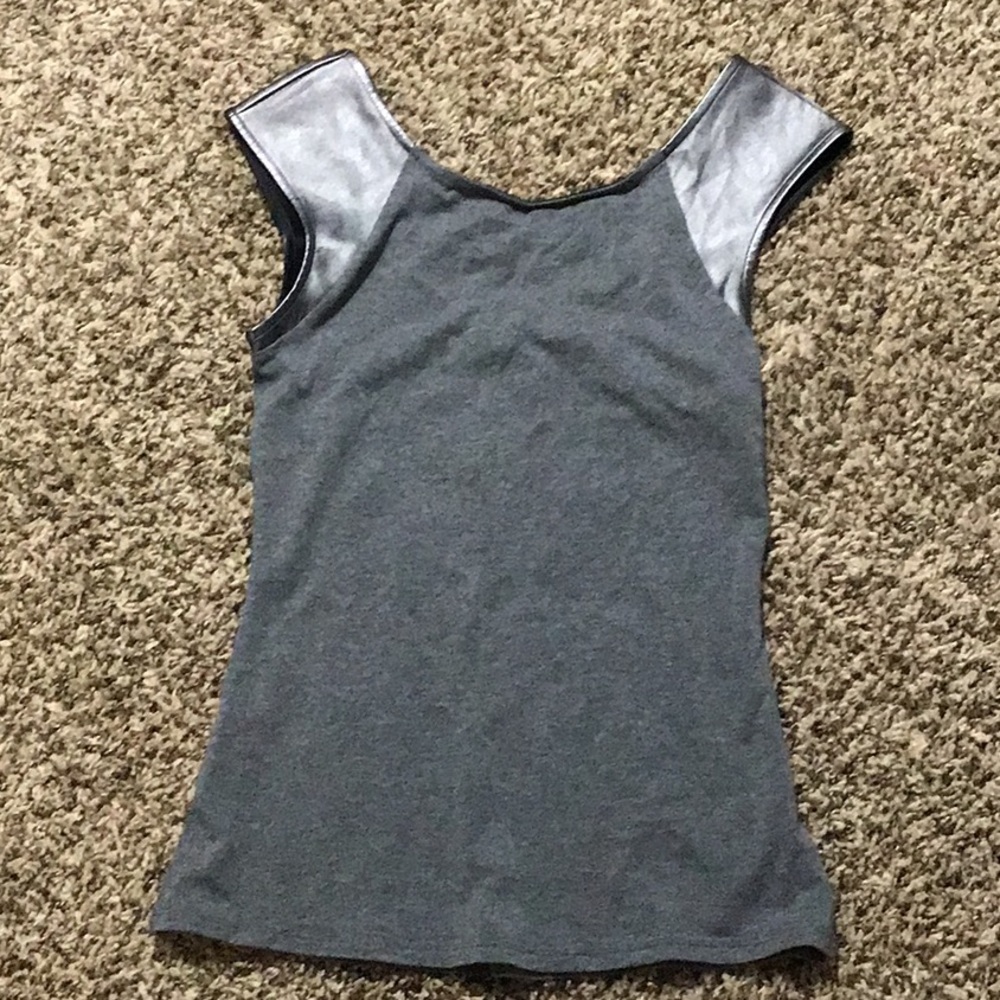 Express sleeveless top
